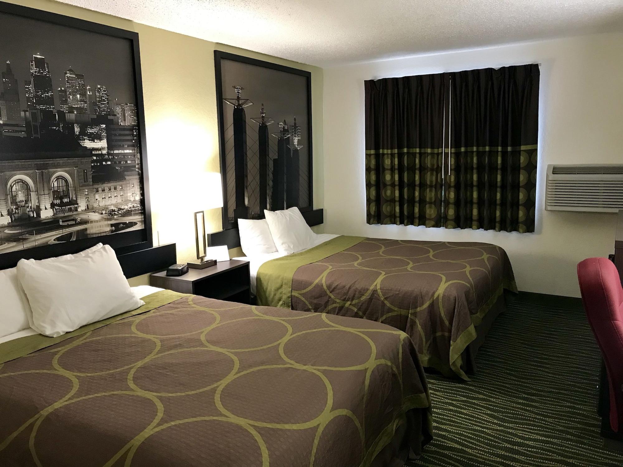 Super 8 By Wyndham Independence Kansas City Екстериор снимка