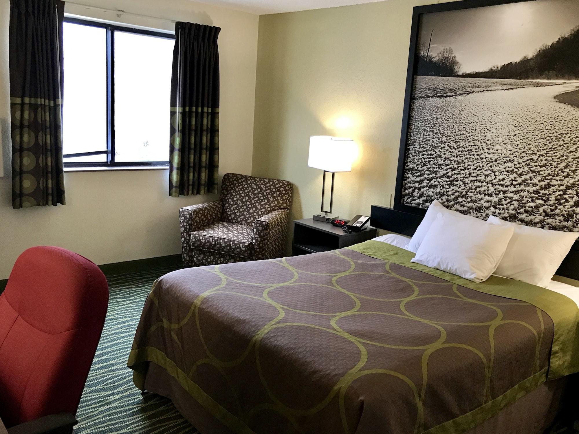 Super 8 By Wyndham Independence Kansas City Екстериор снимка