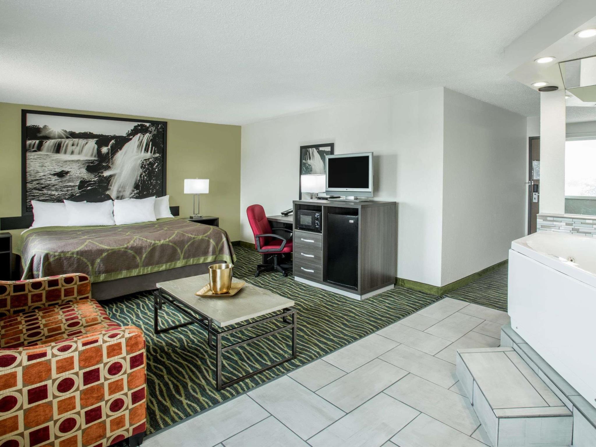 Super 8 By Wyndham Independence Kansas City Екстериор снимка
